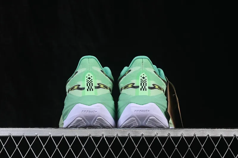 All categories Asics Asics series Asics Superblast 3 Asics Superblast 3 Asics comfortable and breathable sports running shoes 103A198-108